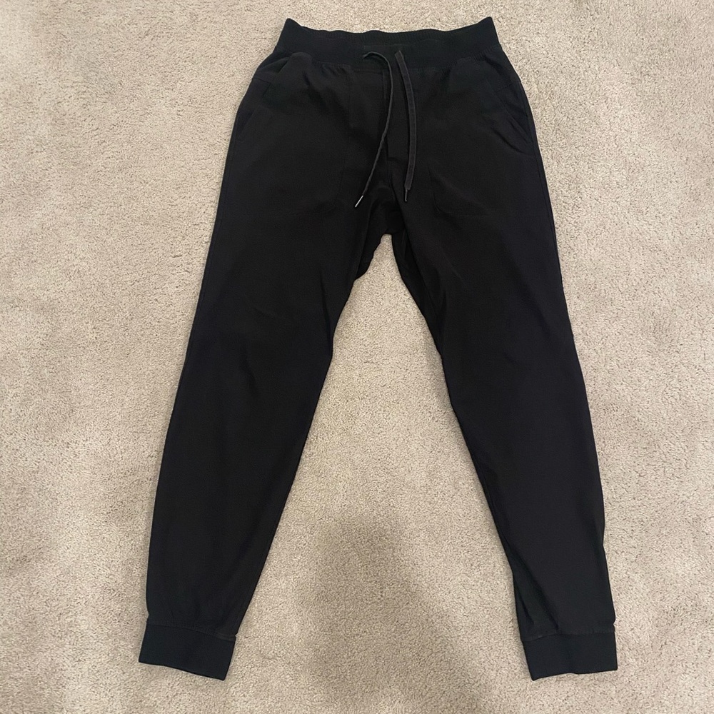 Men’s Black Lululemon ABC Warpstreme Joggers 29” Size Medium